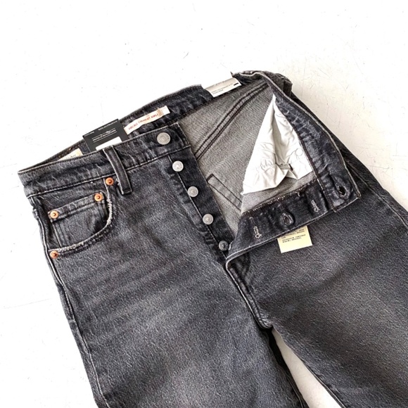 Levi's Premium Denim Nwt Ribcage Straight Ankle Gray 726930132 Jeans 26 x 27 - Picture 3 of 5